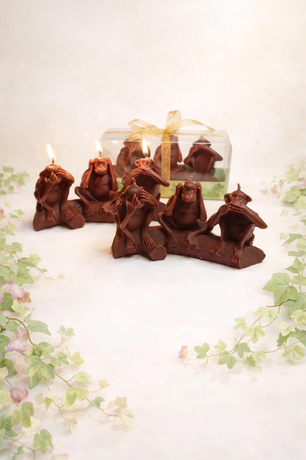 Üç Maymun Figürlü Mum 